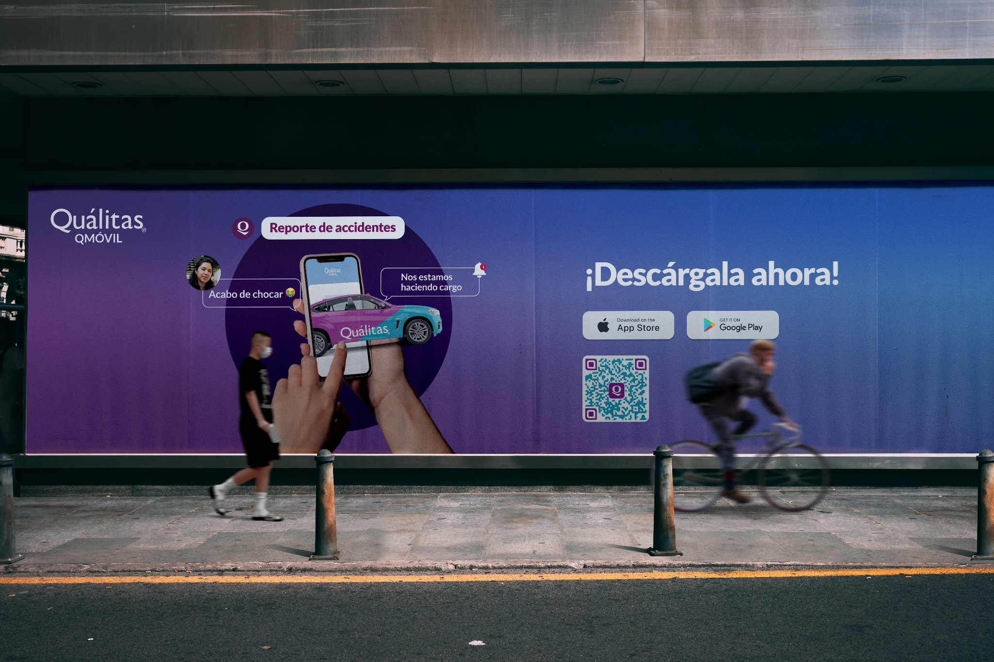 QMóvil — Valla publicitaria exterior en Ciudad de México